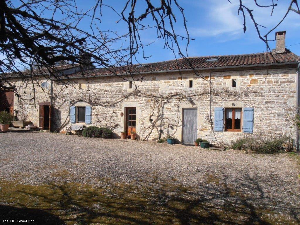Main image of property: Sauze-Vaussais, Poitou-Charentes, 79190, France