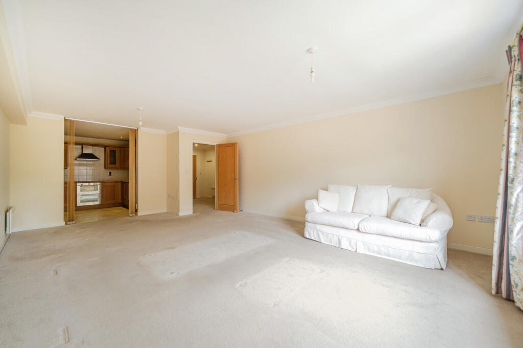 Apartment in Waverley, Witley and Milford - View 5
