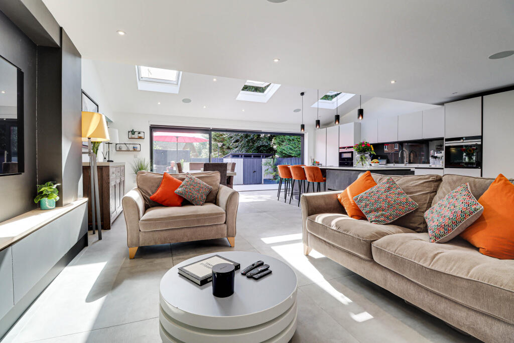 House in St Albans, St Stephen - View 5