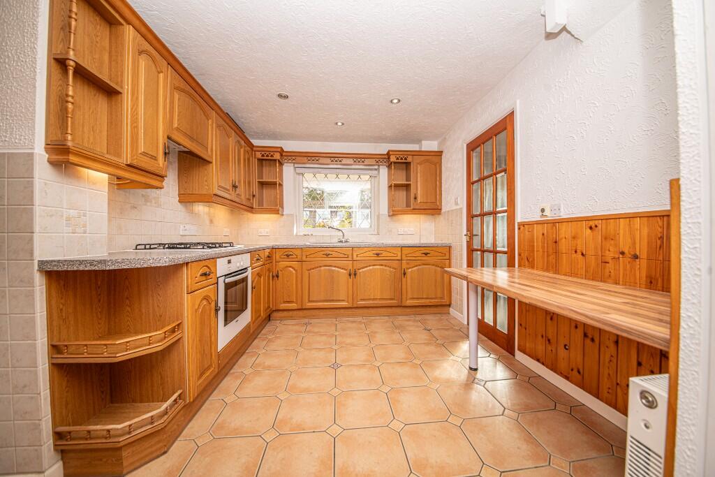 Anfield Close, Fair Oak, Eastleigh, SO50 photo 4