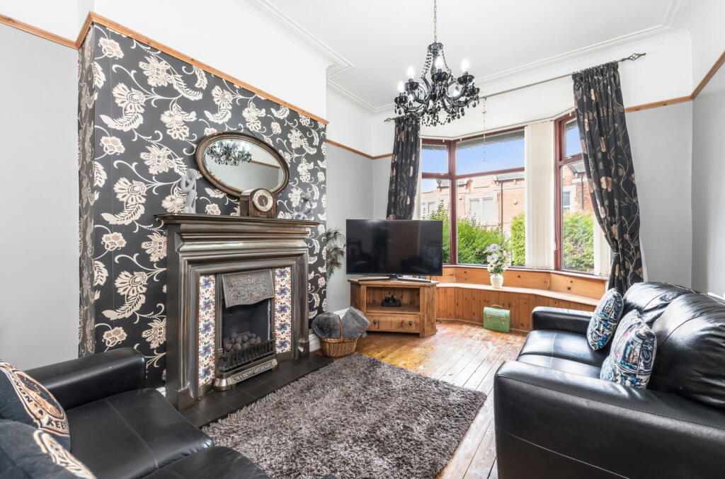 House in Leeds - View 2