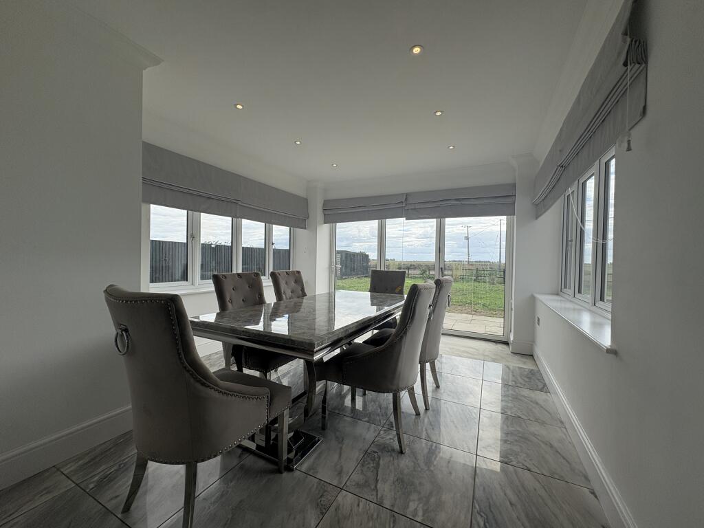 House in Peterborough - View 2