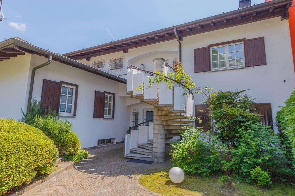 Main image of property: Omegna, Verbano-Cusio-Ossola, Piedmont