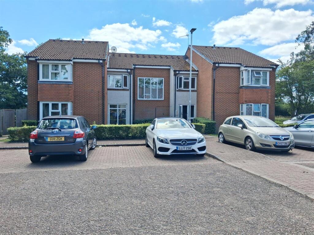 Main image of property: Heatherwood Drive, Hayes