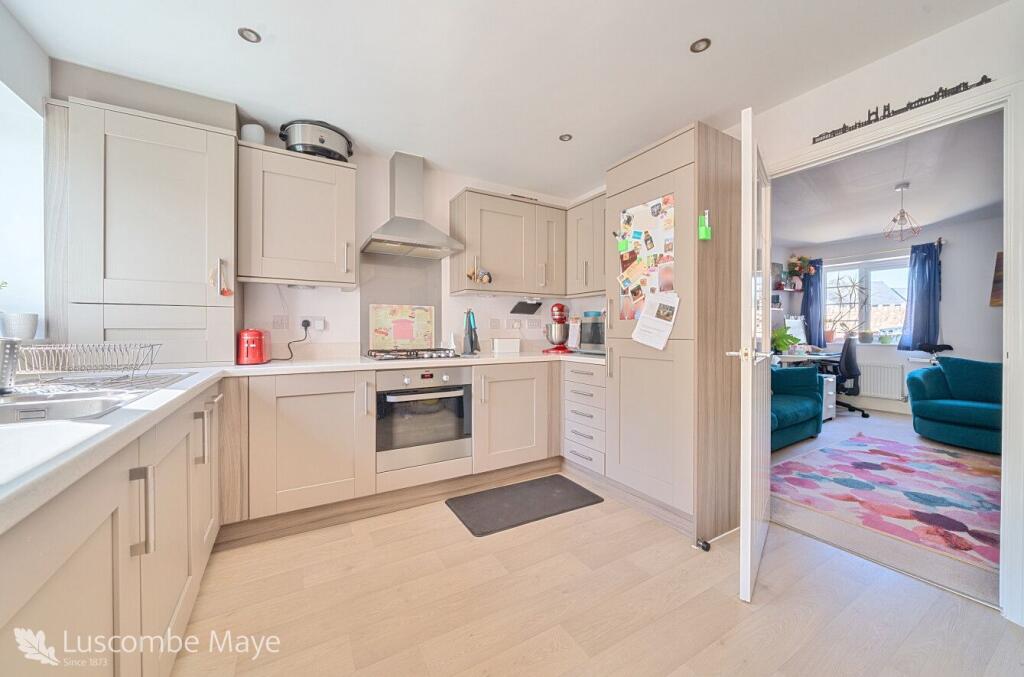 House in Torquay - More