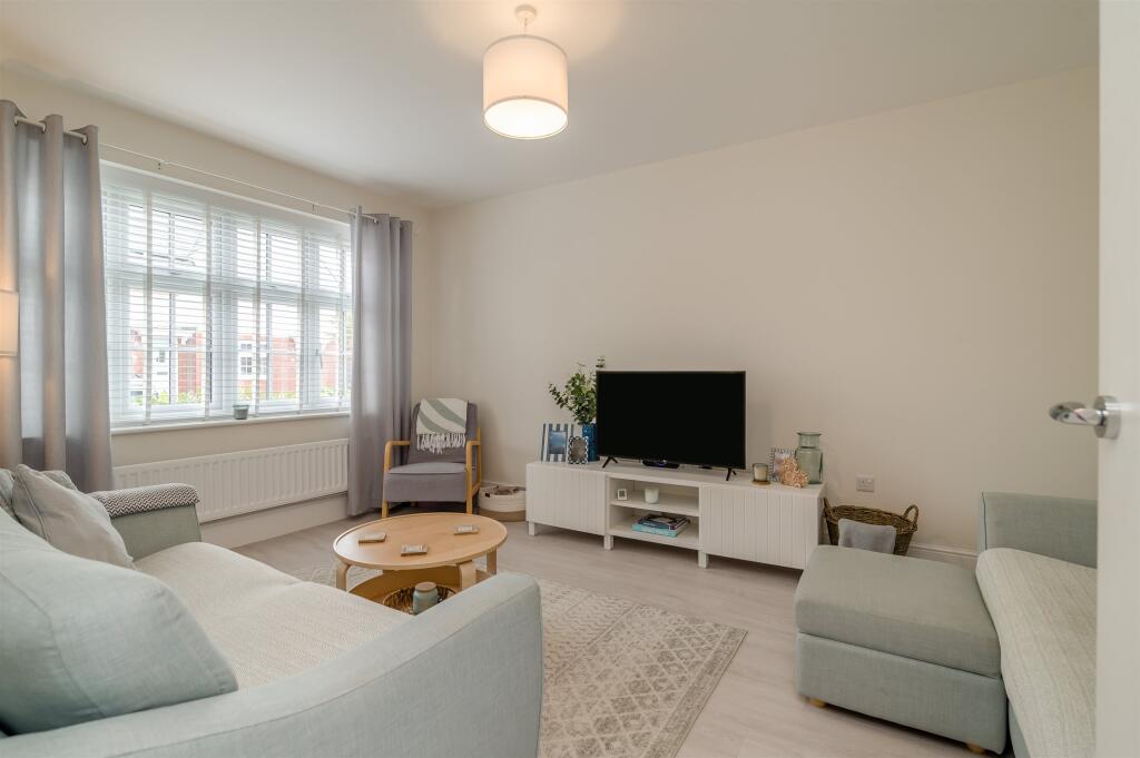 House in Newport, Portskewett - View 4