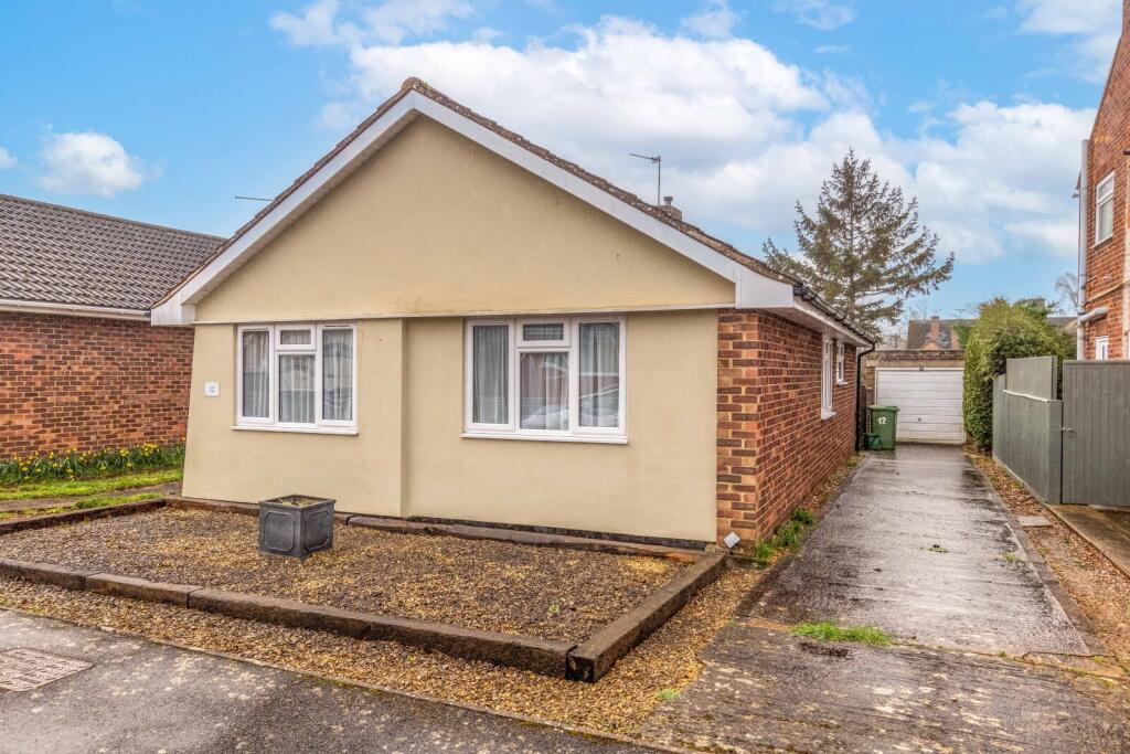 Main image of property: Westfield Way, Wantage, Oxfordshire, OX12