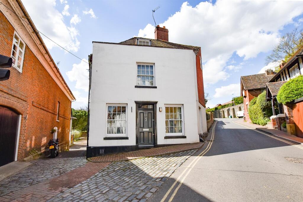 Main image of property: High Street, Aylesford