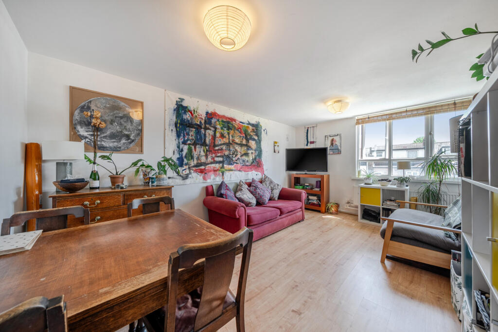 Main image of property: Carlton Grove, London