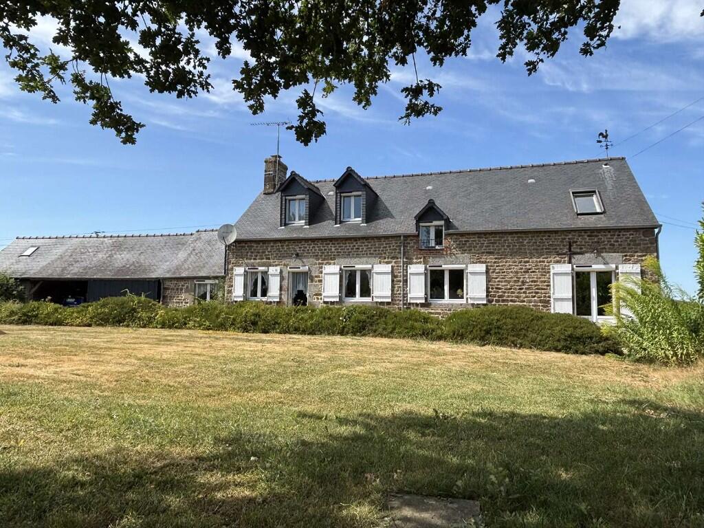 Main image of property: St-Mars-sur-la-Futaie, Mayenne, Pays de la Loire