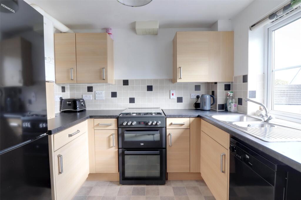 Penhole Drive, Launceston, Cornwall, PL15 photo 2