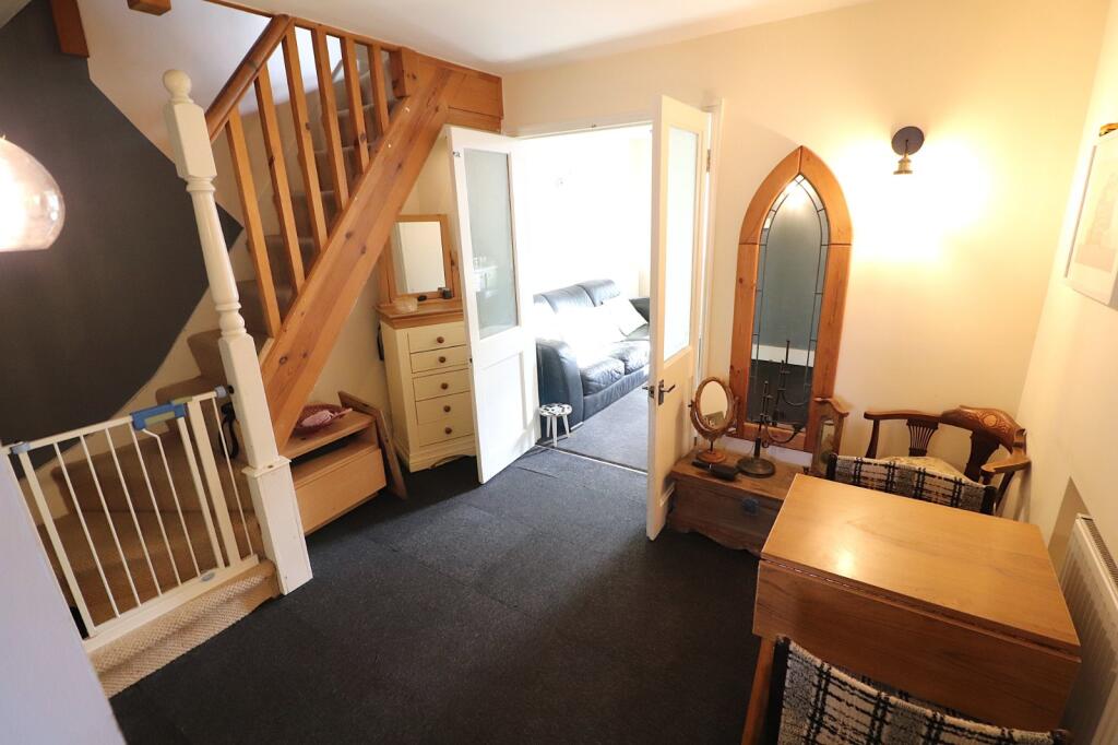 House in Stevenage, Old Town - View 3