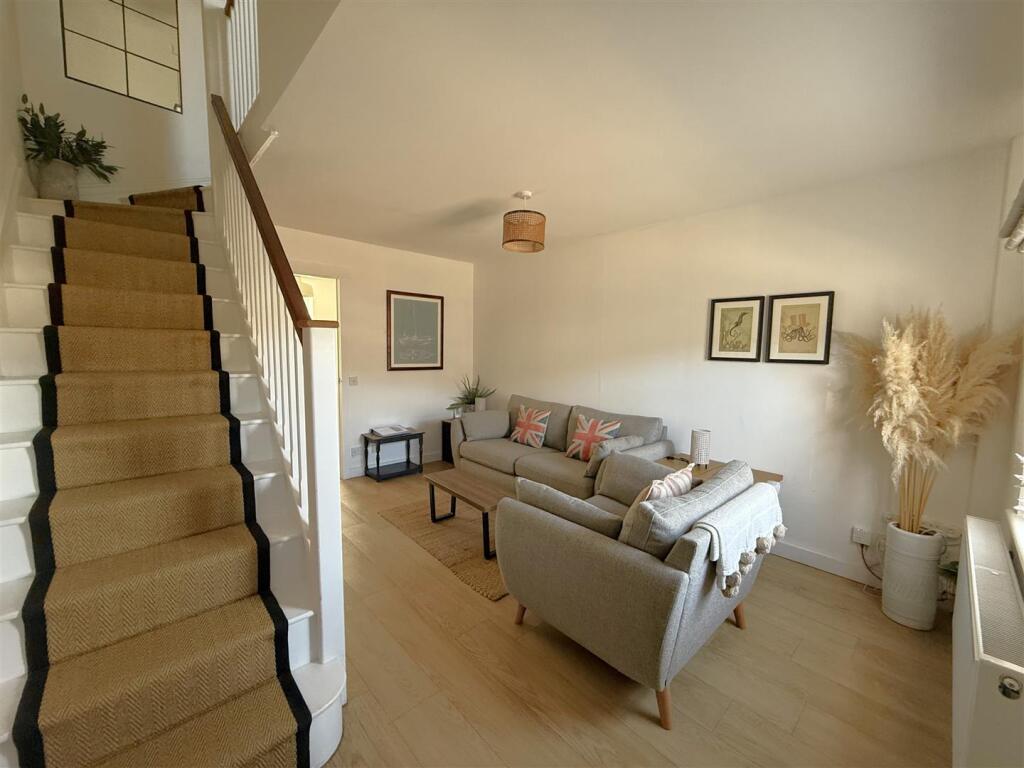 House in Dorchester - View 2
