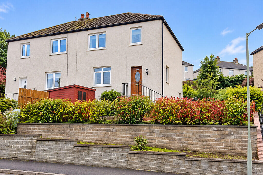 3-bed semi-detached on Glengarry Road, Perth, £185,000