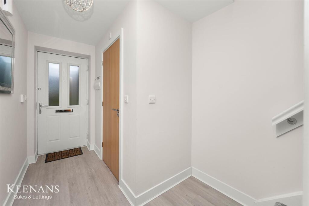 Additional image 25 of Oakenhead green