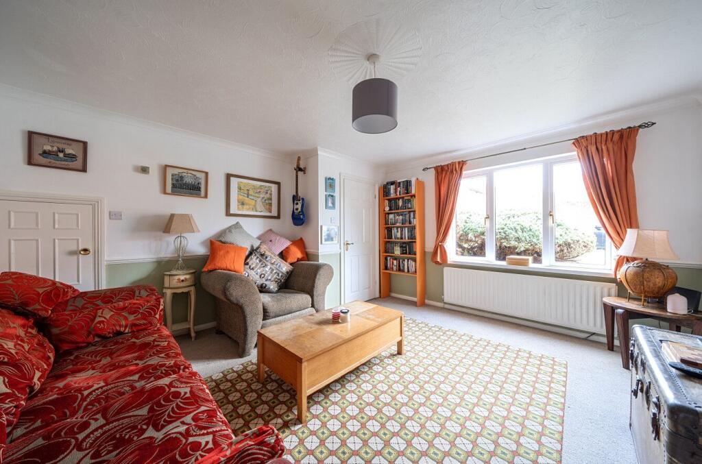 Pinwood Meadow Drive, Exeter - View 3