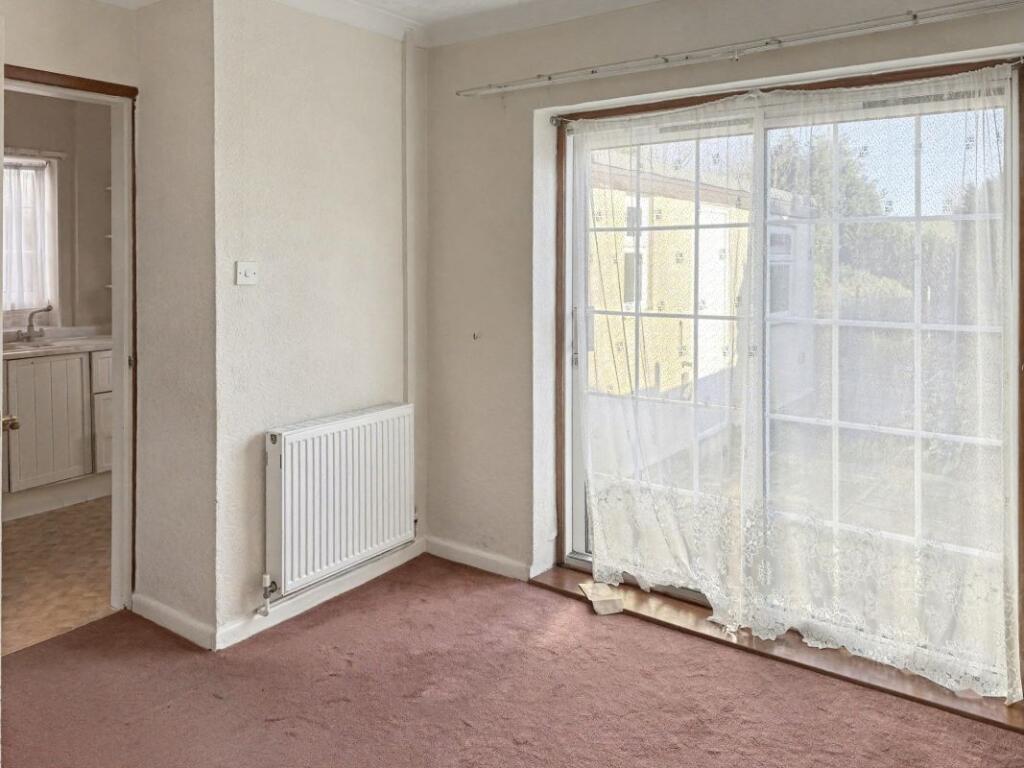 Additional image 4 of 28 Housman Close, Bromsgrove, B60 3LY