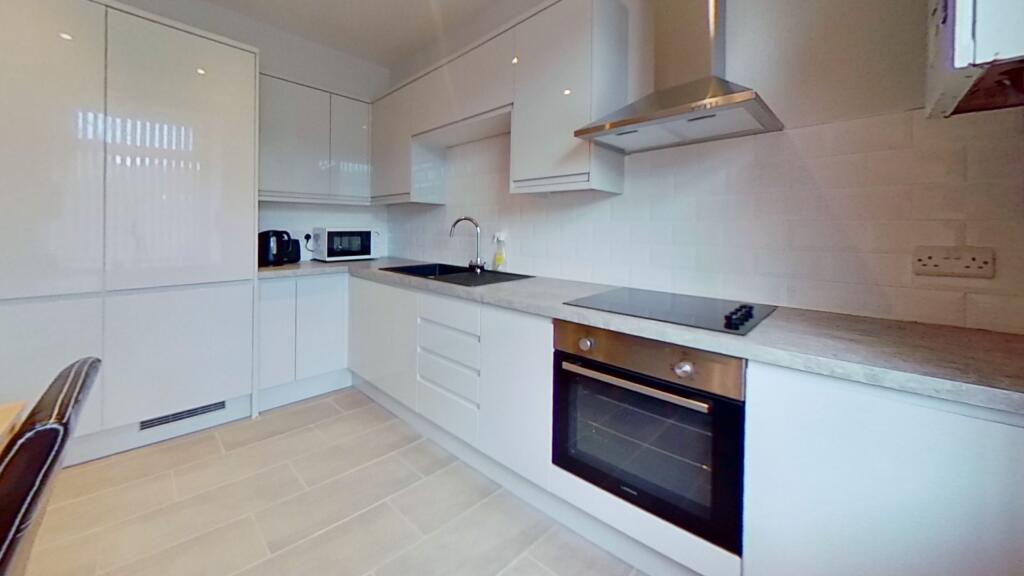 House in Cardiff - View 2