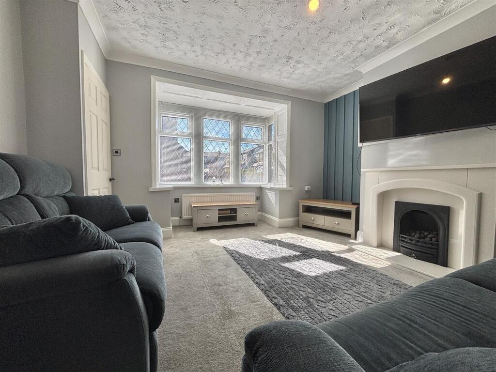 7, Norman Terrace, Elland, HX5 9BT - View 2