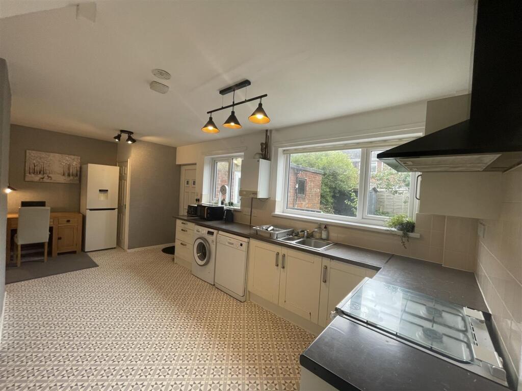 Deal Close, Stockton-On-Tees, TS19 0PG photo 4