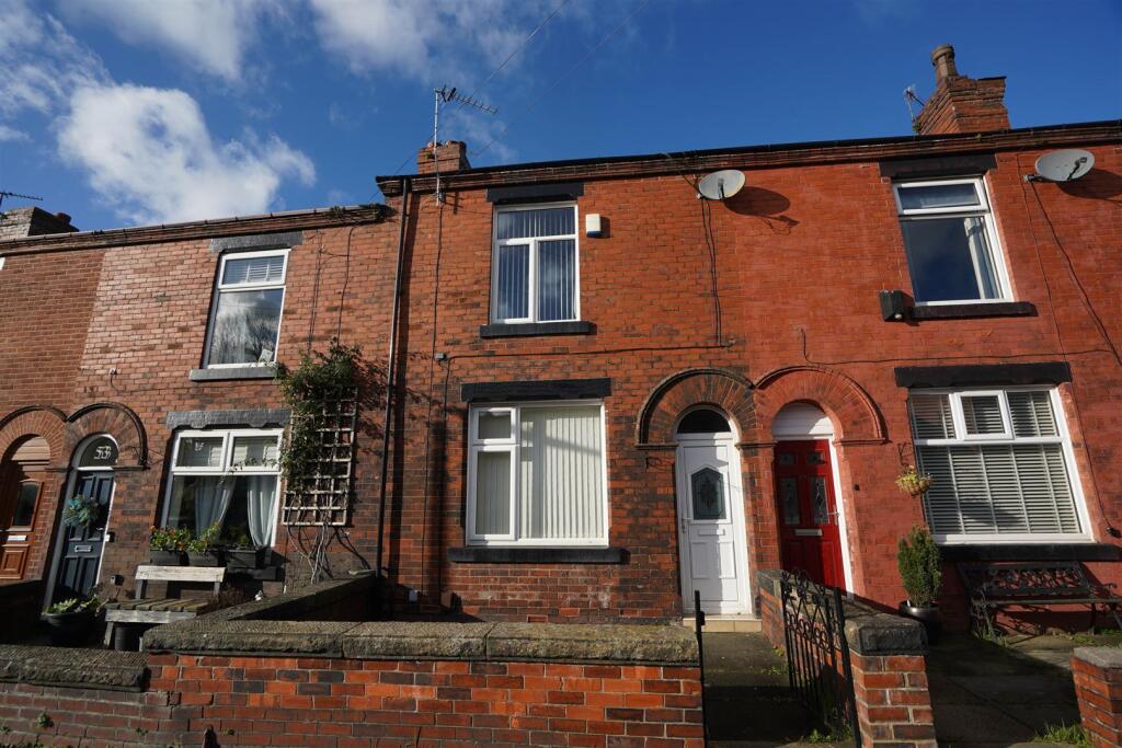 Main image of property: Oxford Road, Lostock, Bolton
