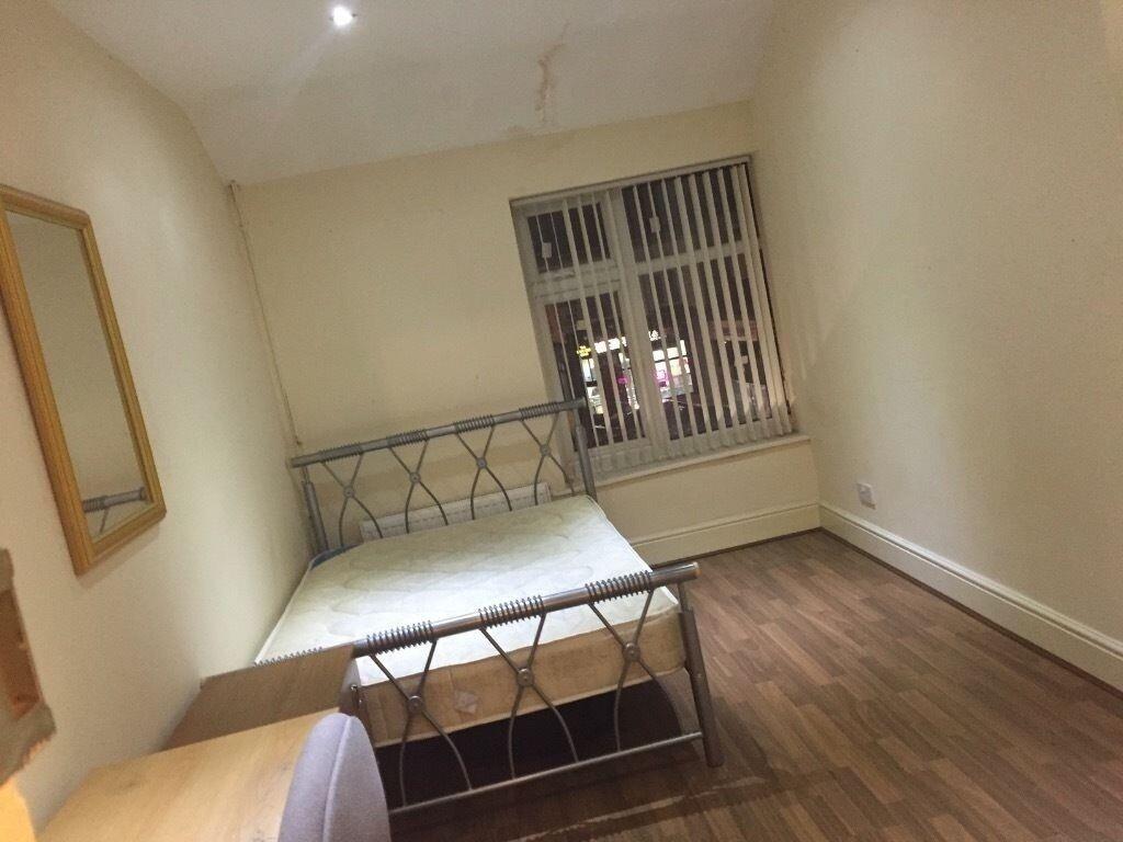 1 bedroom flat share for rent
