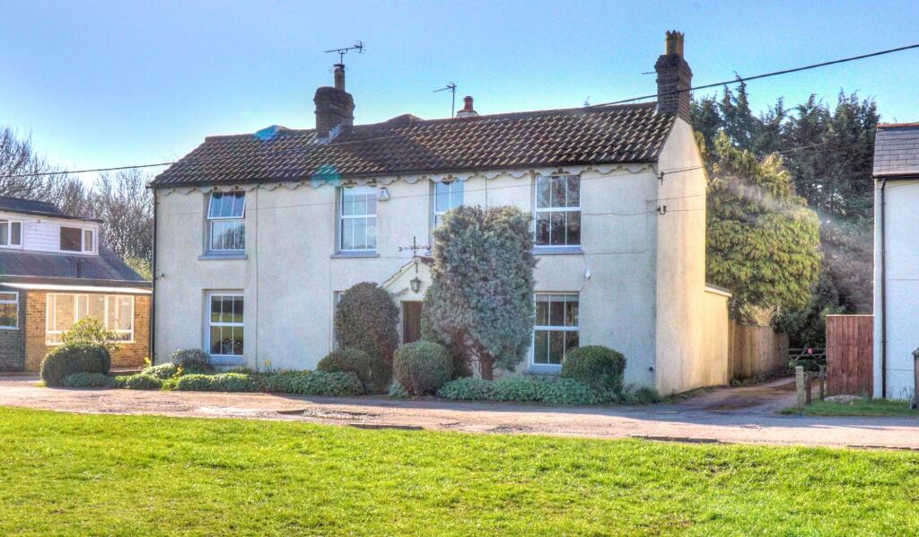 Main image of property: Cricket Ground, Stokenchurch, HP14