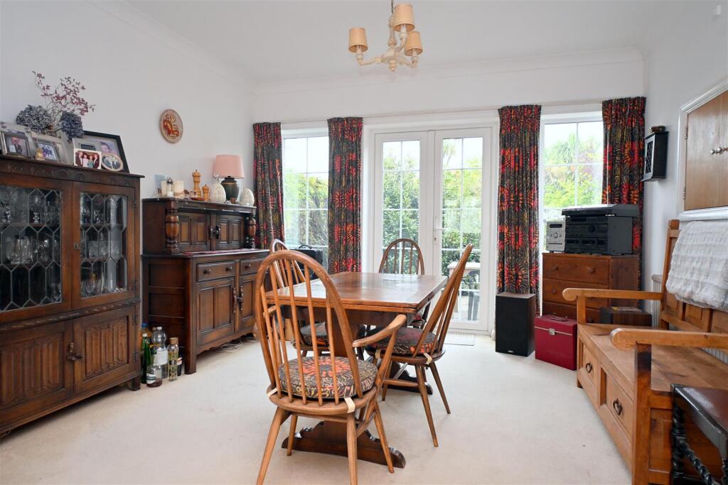 House in Brighton - View 4