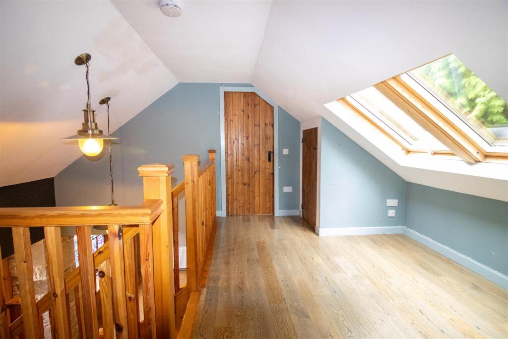 House in Galashiels - View 5