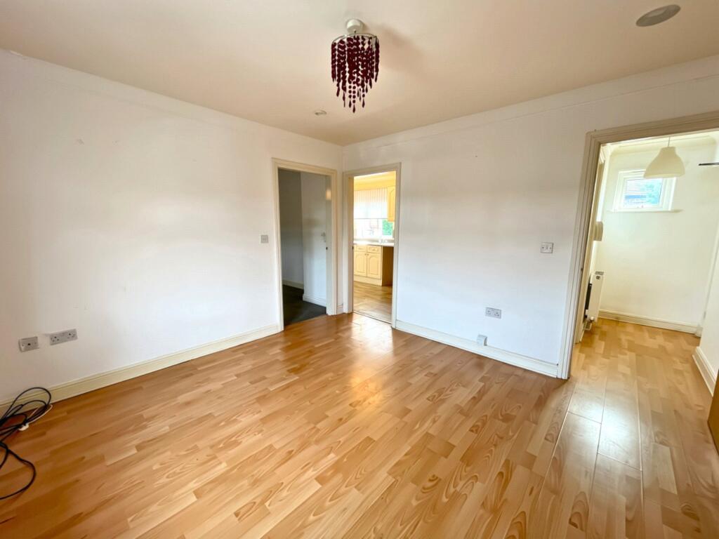 Apartment in Stockport - View 3