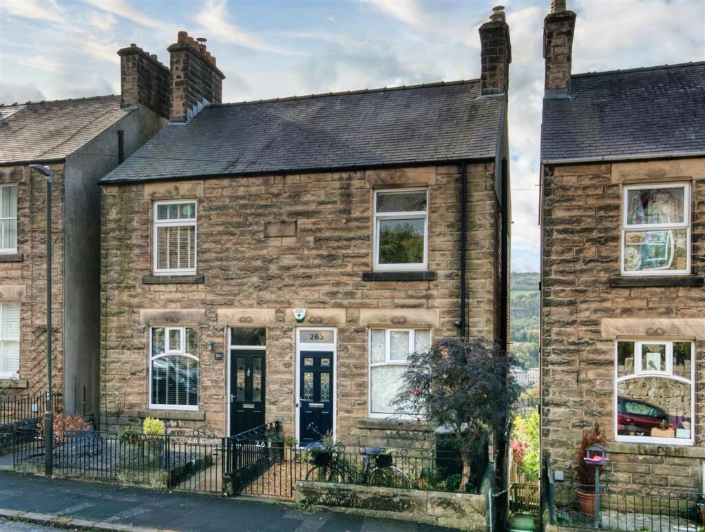 2-bed terraced on Smedley Street, Matlock, £275,000