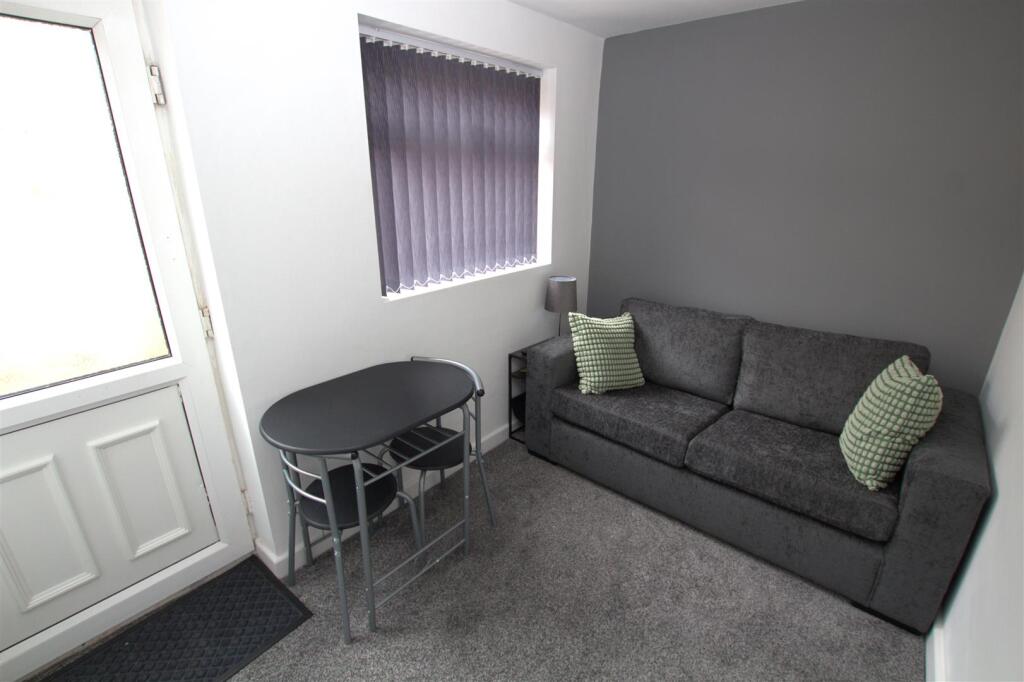 House in Middlesbrough - View 5