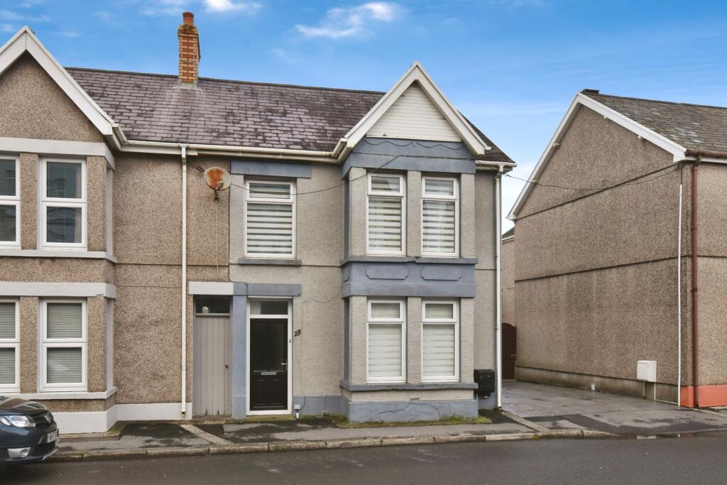 Main image of property: Penybanc Road, Ammanford, Carmarthenshire, SA18