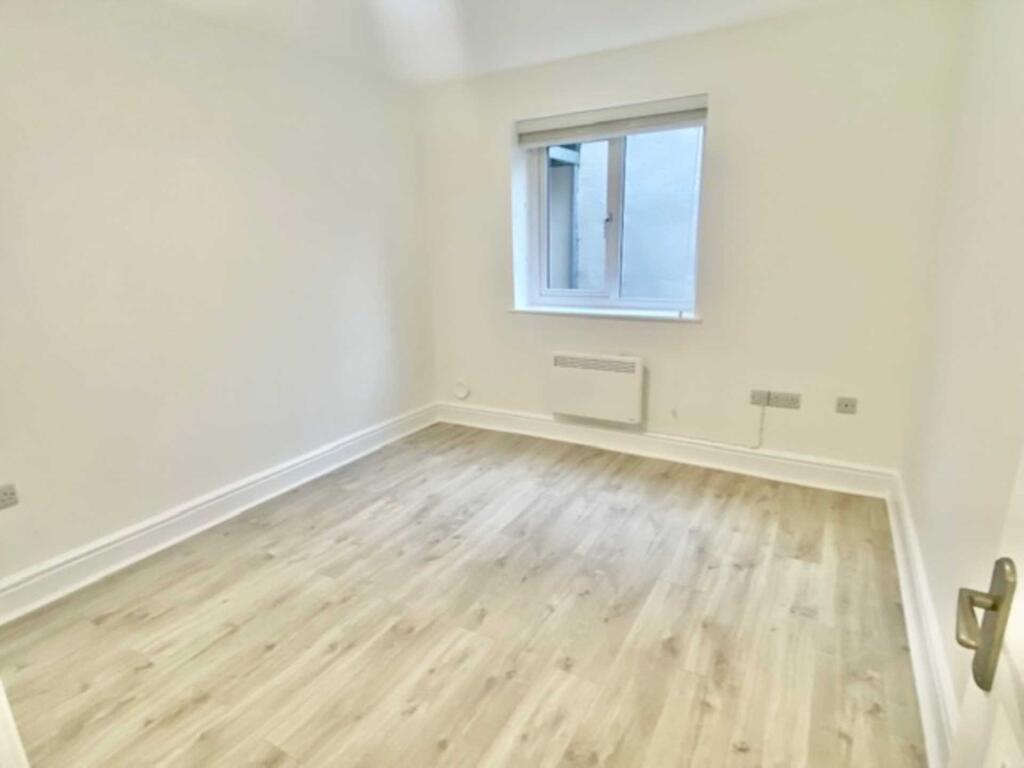 Additional image 7 of Vineys Yard, Bruton