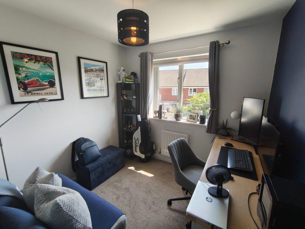 House in Northampton - View 5