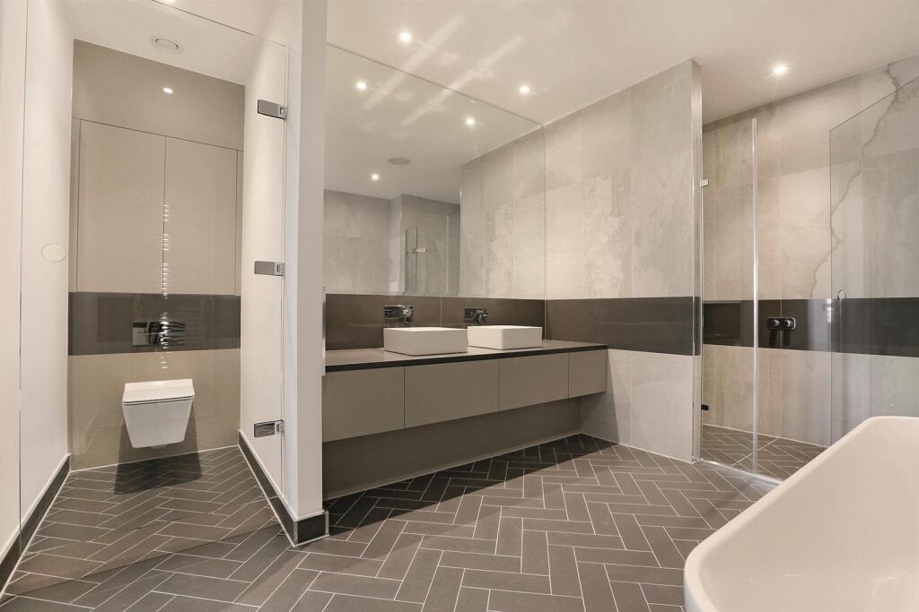 Apartment in London, Hurlingham, Fulham - View 3