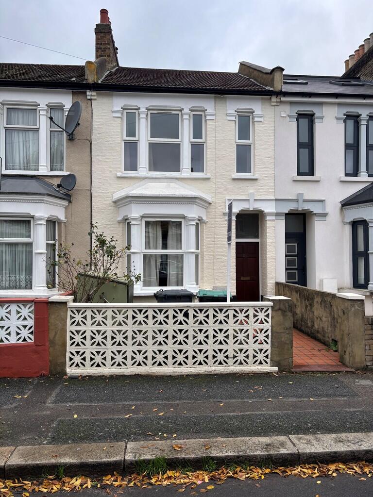 Main image of property: Glenwood Road, London