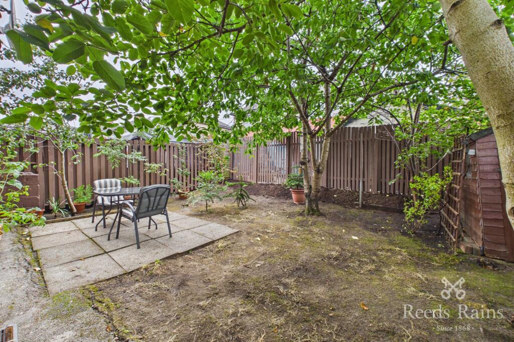 House in Calderdale, Salterhebble - View 4