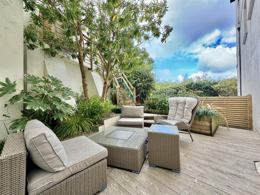 House in Hastings, High Wickham - View 6