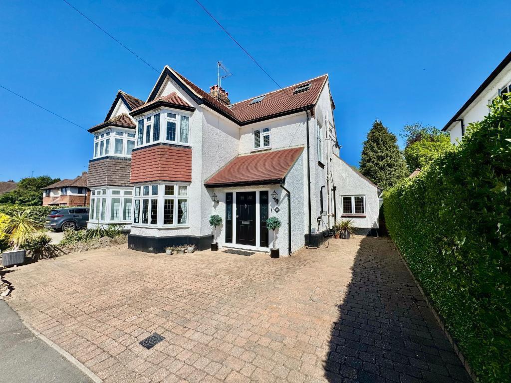Main image of property: Ludlow Avenue, South Luton, Luton, Bedfordshire, LU1 3RW