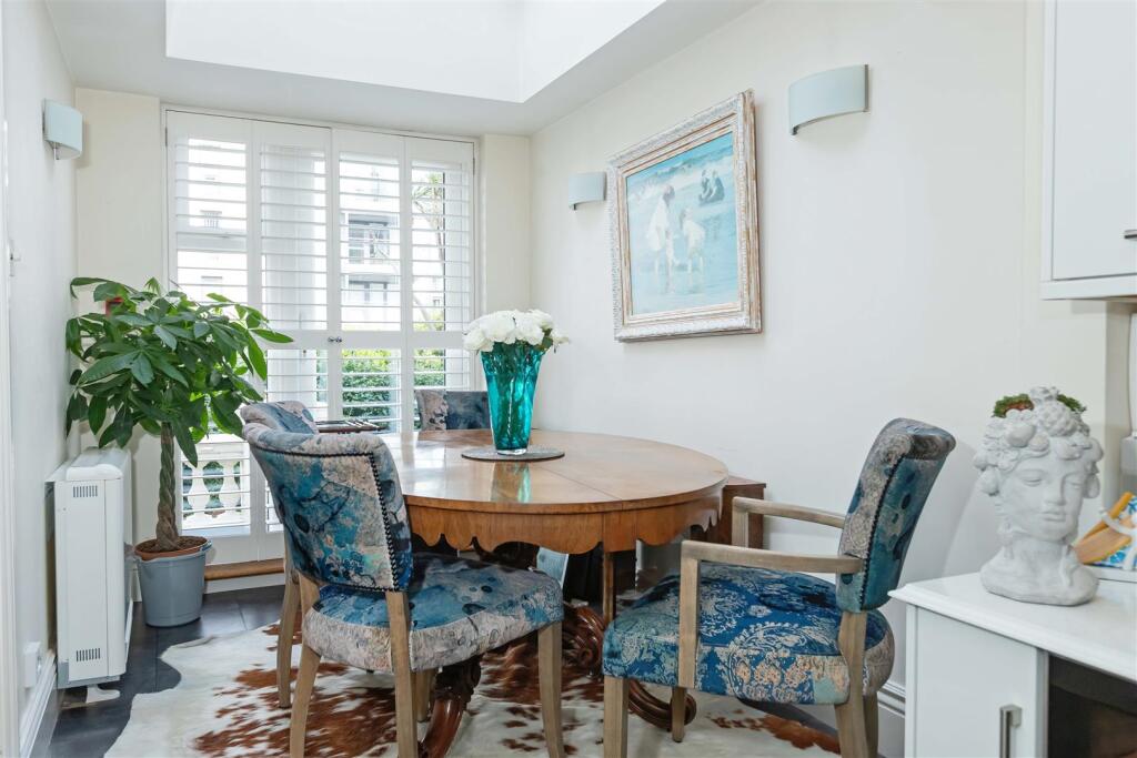 Heene Terrace, Worthing photo 4