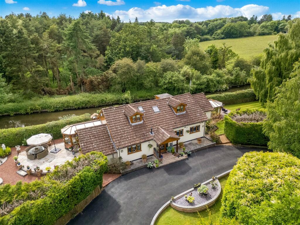 Rotherhams Oak Lane, Hockley Heath, Solihull, B94 6RW