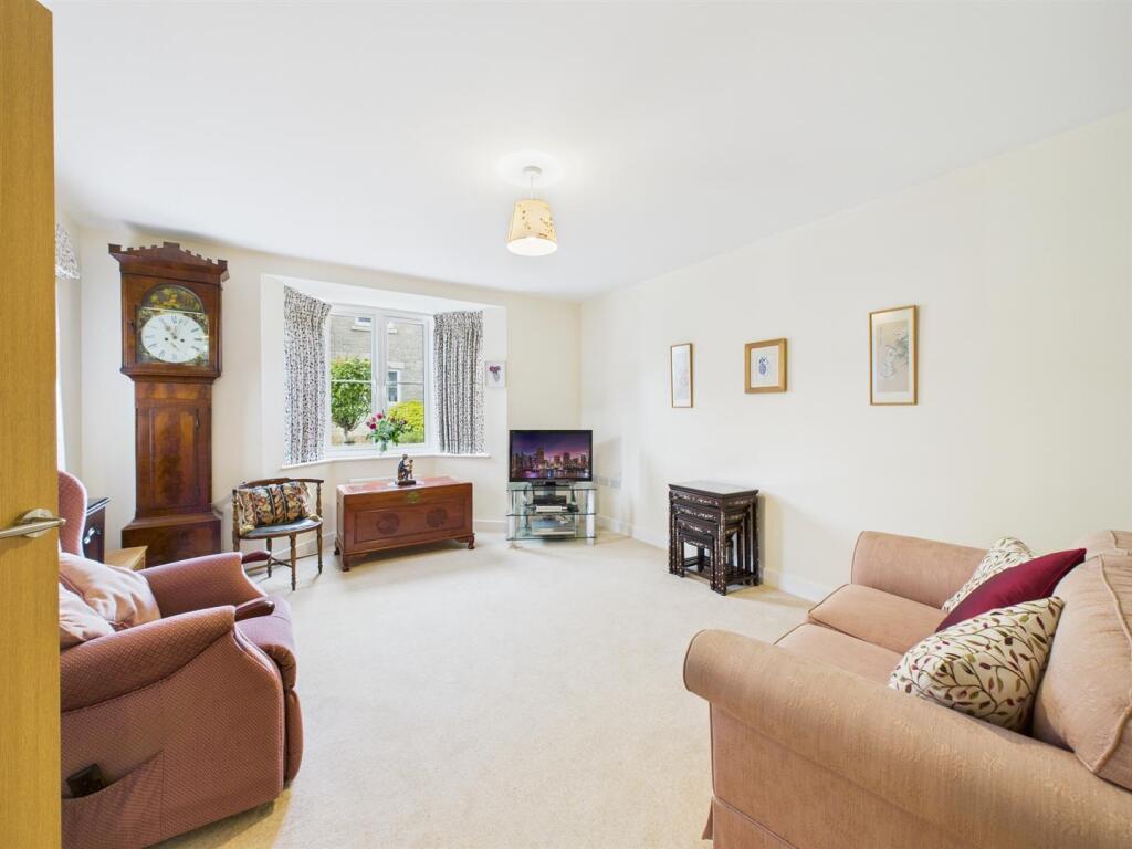 John Chiddy Close, Hanham, Bristol, BS15 3FQ photo 2