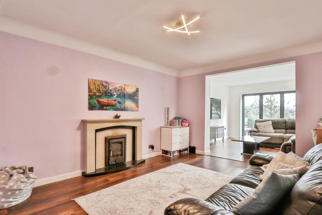 Additional image 9 of Evering Avenue, Poole