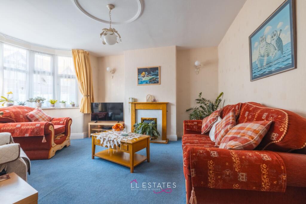 Butterton Road, Rhyl, Denbighshire, LL18 1RF photo 2