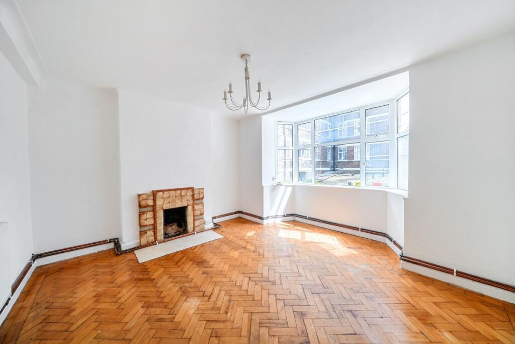 Main image of property: Colney Hatch Lane London N10