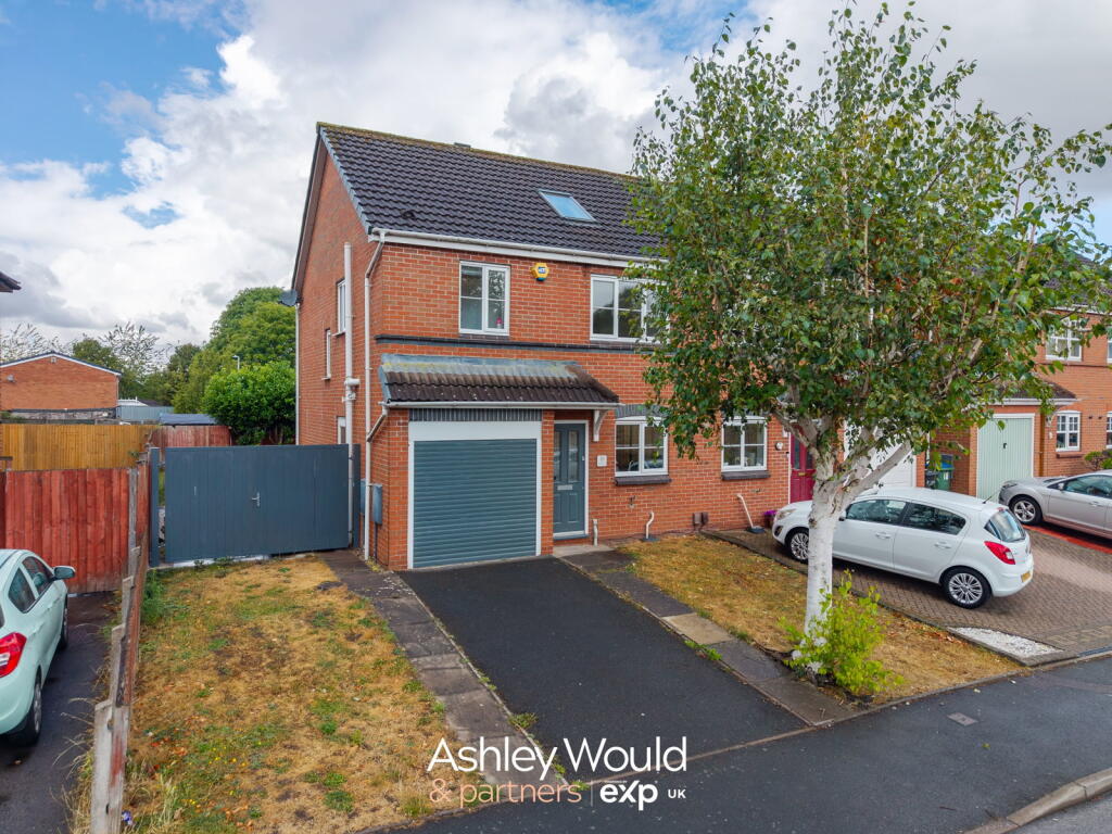 Main image of property: Clifton Street, Cradley Heath, B64 6QH