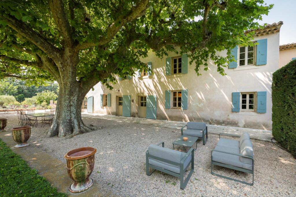 Main image of property: Provence-Alps-Cote d`Azur, Vaucluse, Cavaillon