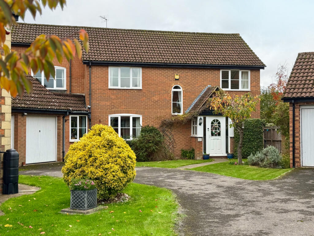 Main image of property: Mandelyns, Northchurch, Berkhamsted, HP4