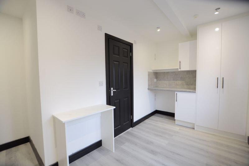 Main image of property: Burkes Parade, Beaconsfield